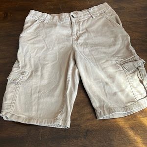 Thereabouts cargo shorts size 16